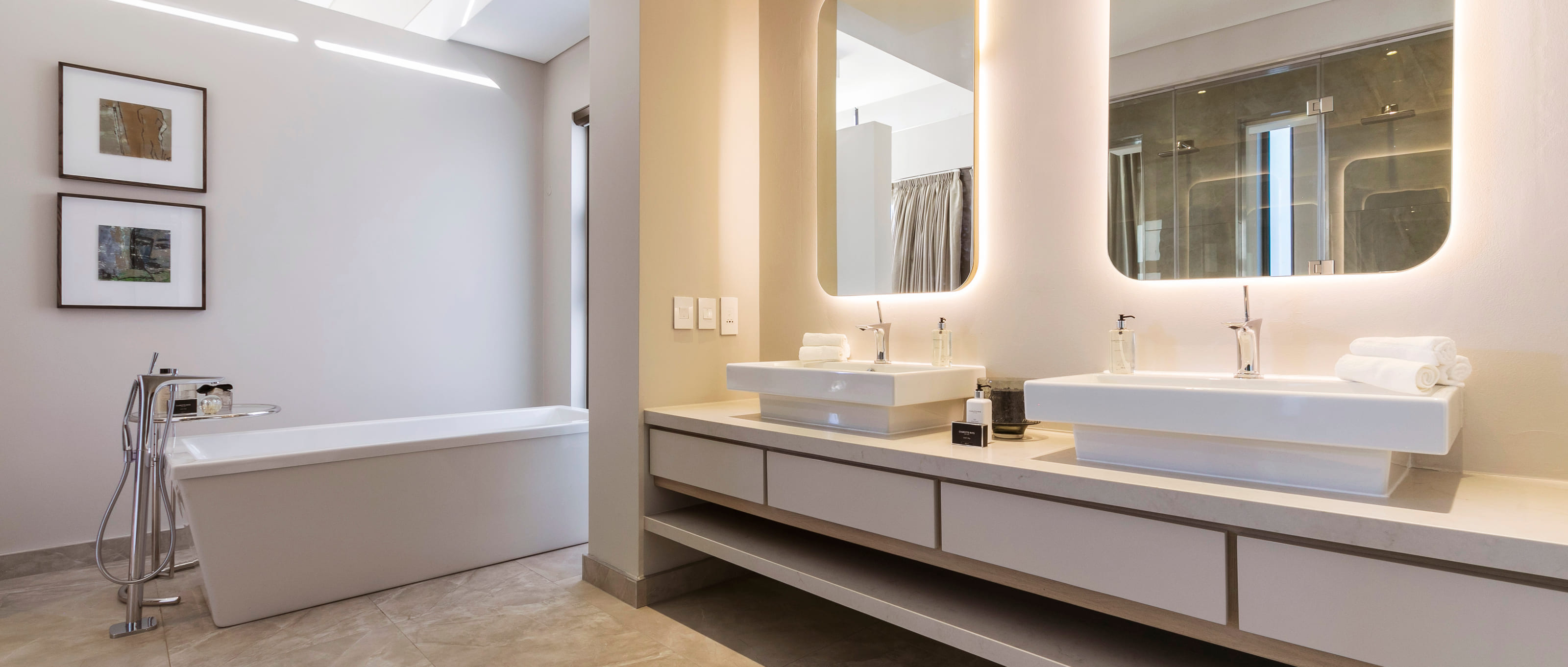 Interiors by Wanda Michelle, bathroom design